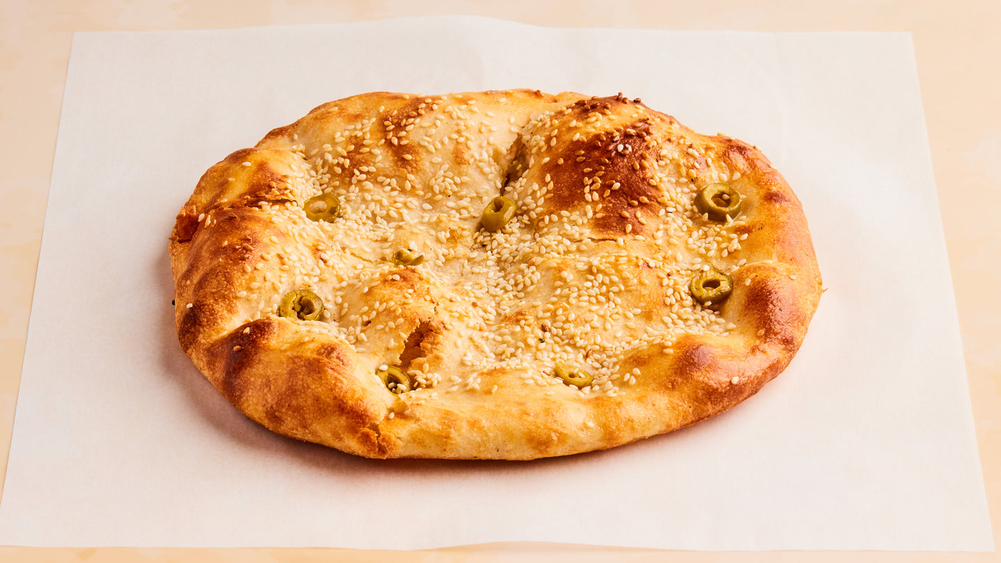 98. Tilasmi Naan.